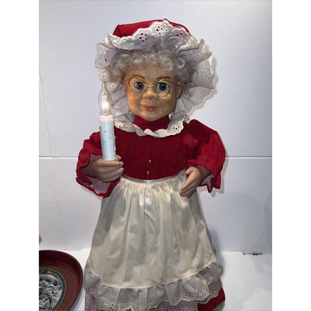 1989 Chou-Lin Animated Mrs. Santa Claus with Candle Motionette 24" HTF